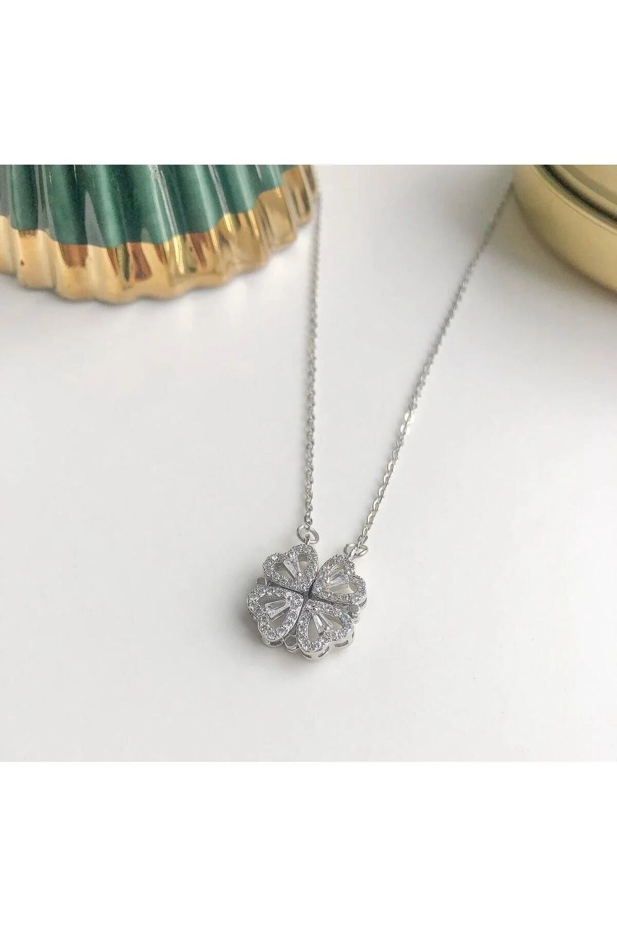 Silver Lucky Clover Necklace