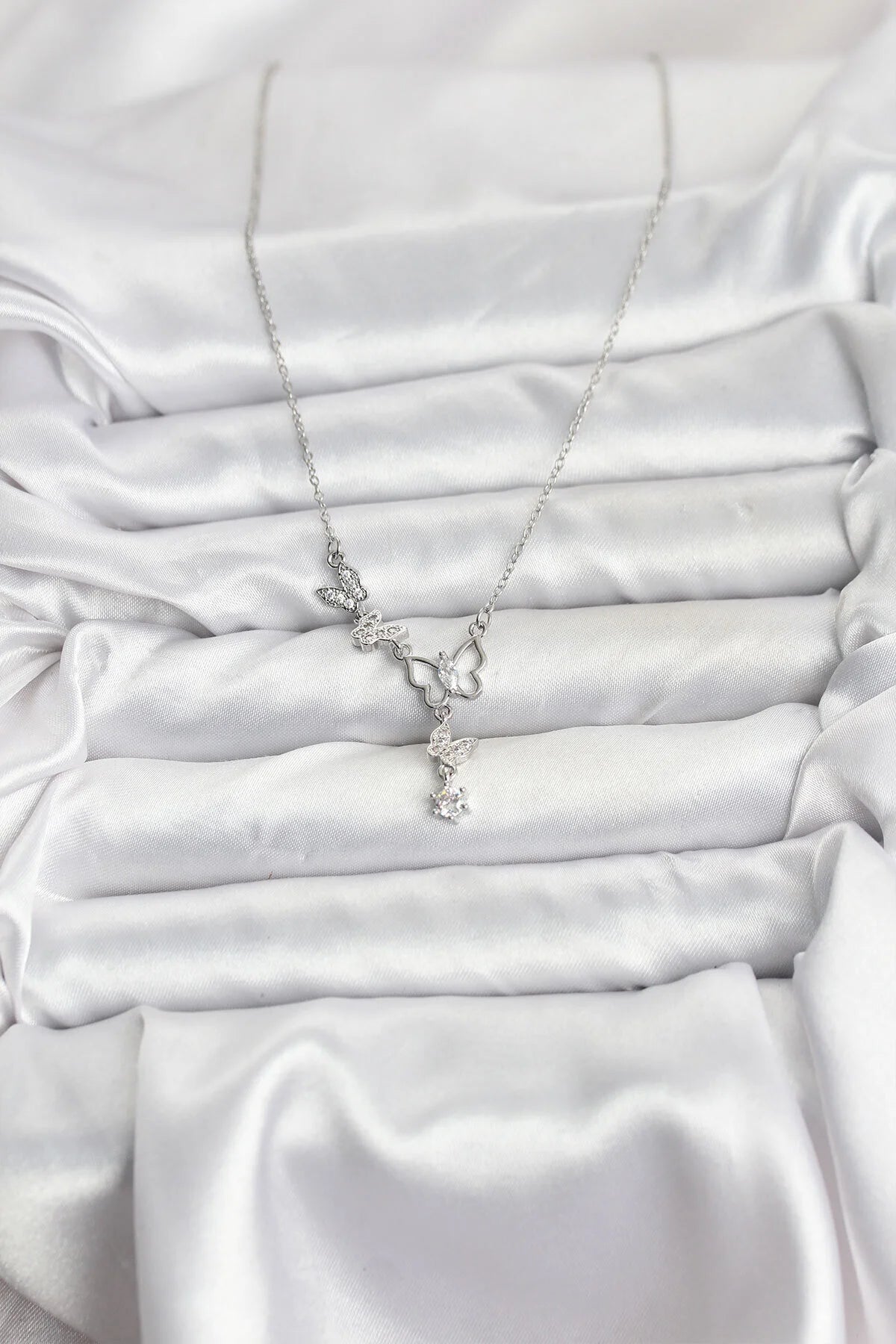 Silver Butterfly Model Women's Necklace