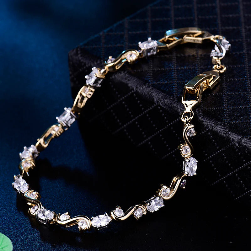 Elegant Round Cut Bracelet with Zircon Stones - Denoss