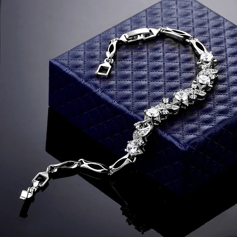 Elegant White Gold Zircon Bracelet