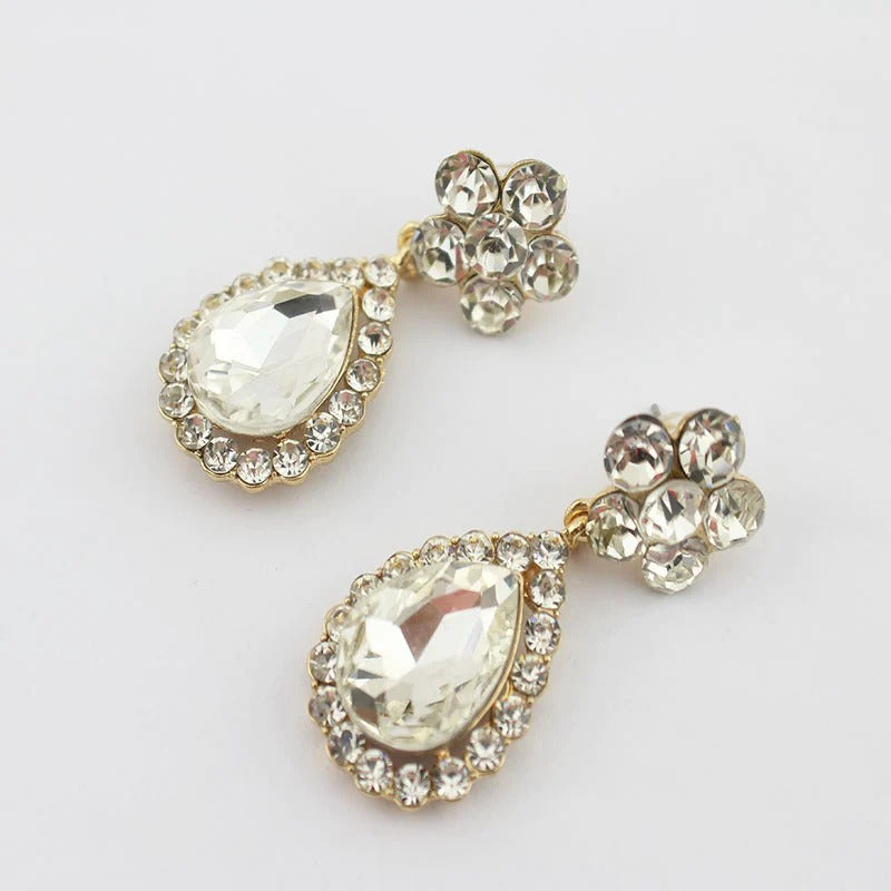 Diamond Gold Ladies Jewelry Set