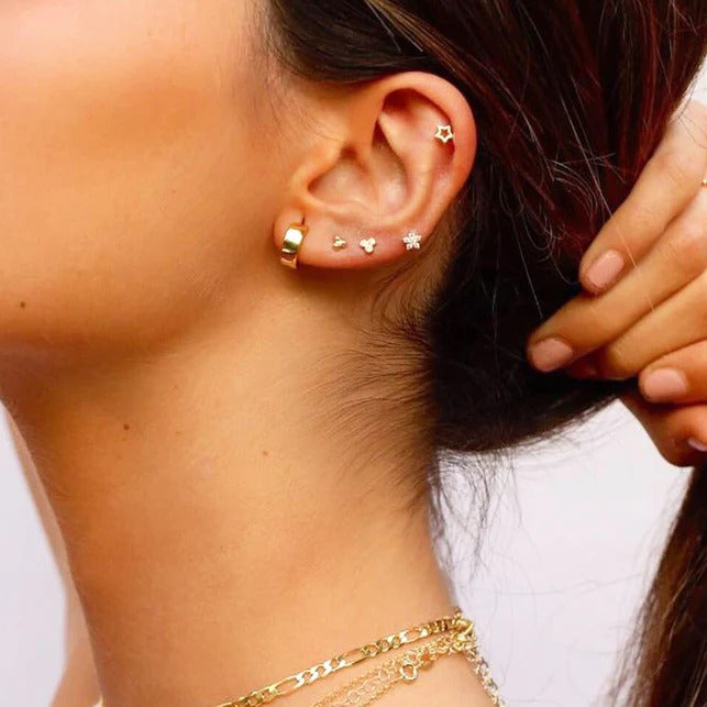 Dainty Star Stud Earrings