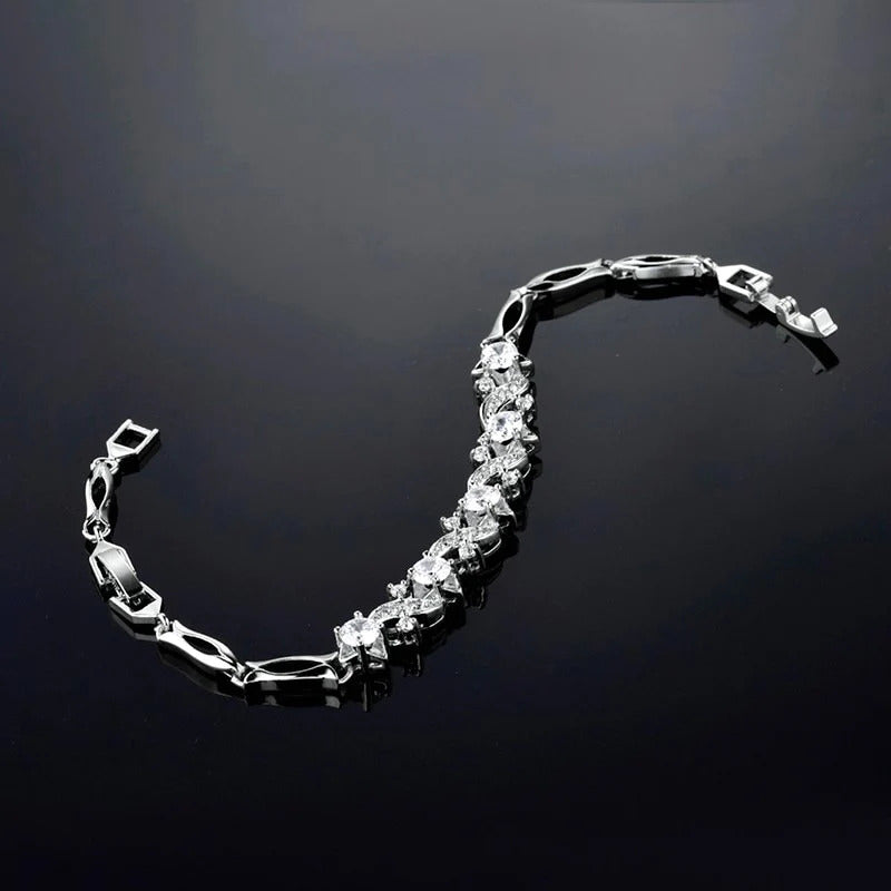 Elegant White Gold Zircon Bracelet