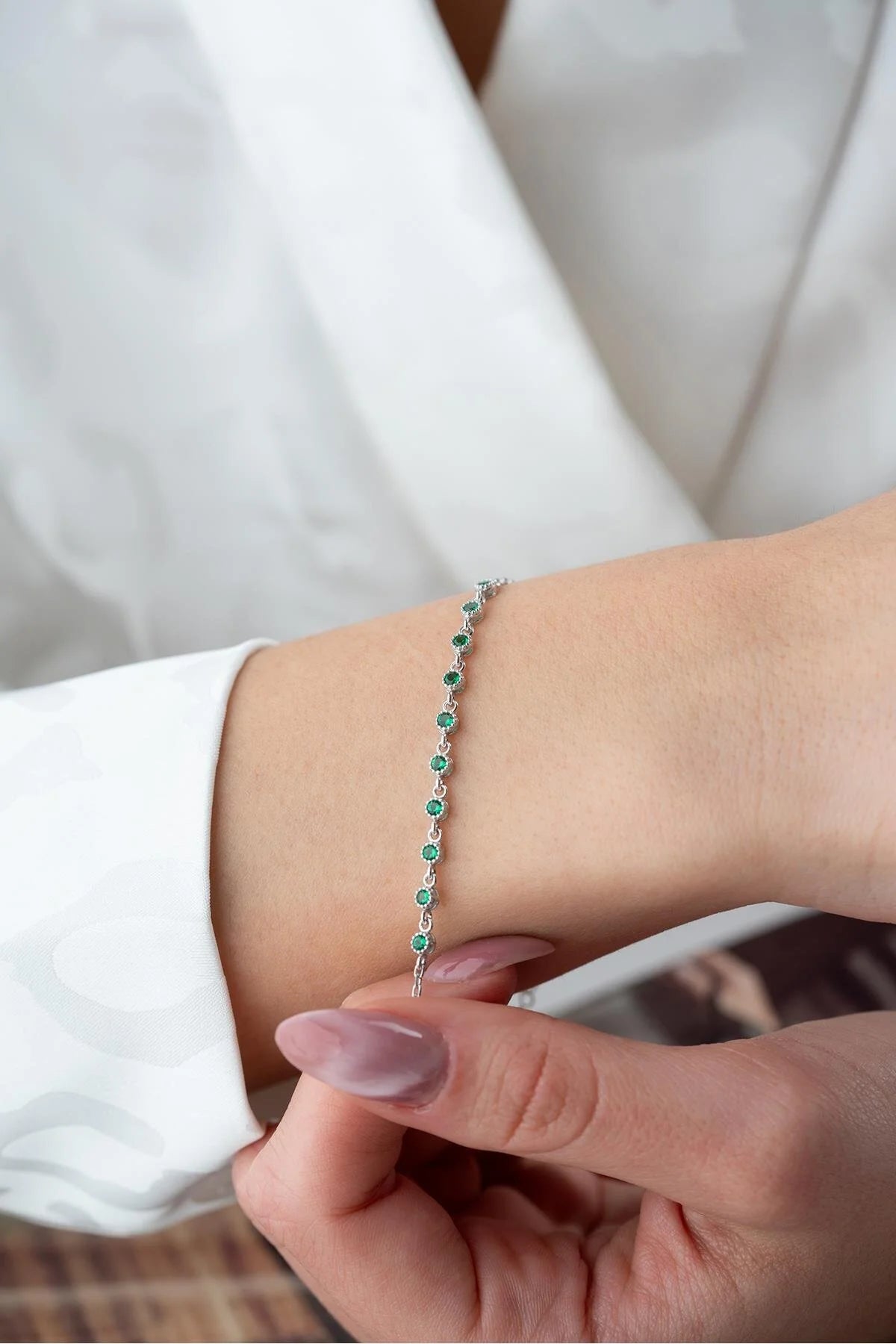 925 Sterling Silver Single Row Emerald Bracelet