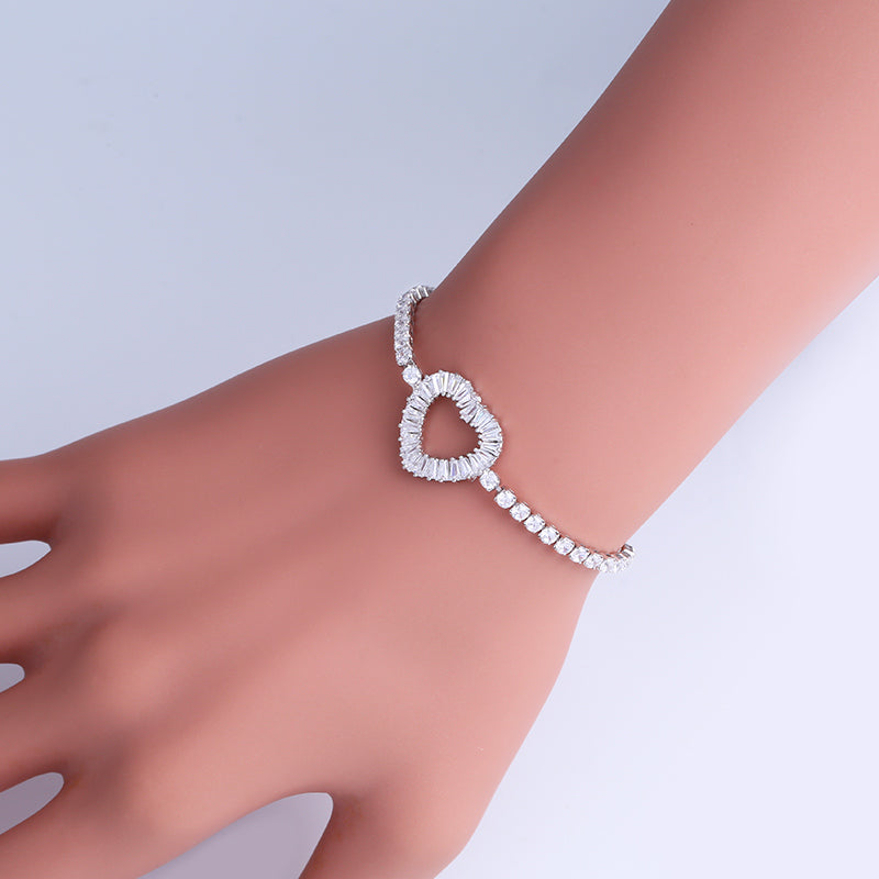 Zircon Silver Heart Bracelet