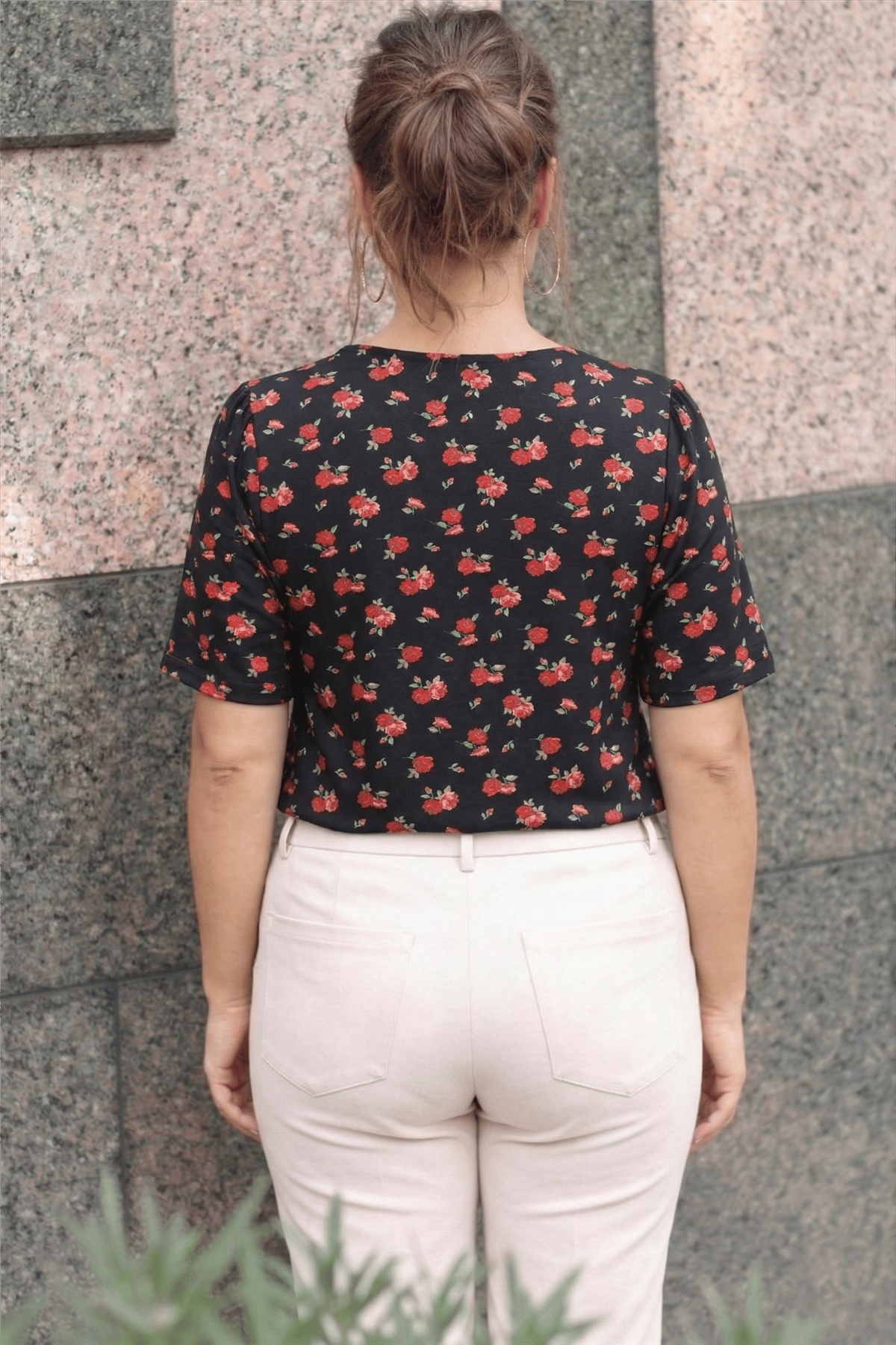 Rose Plus Size V-Neck Front Pleated Short Sleeve Blouse