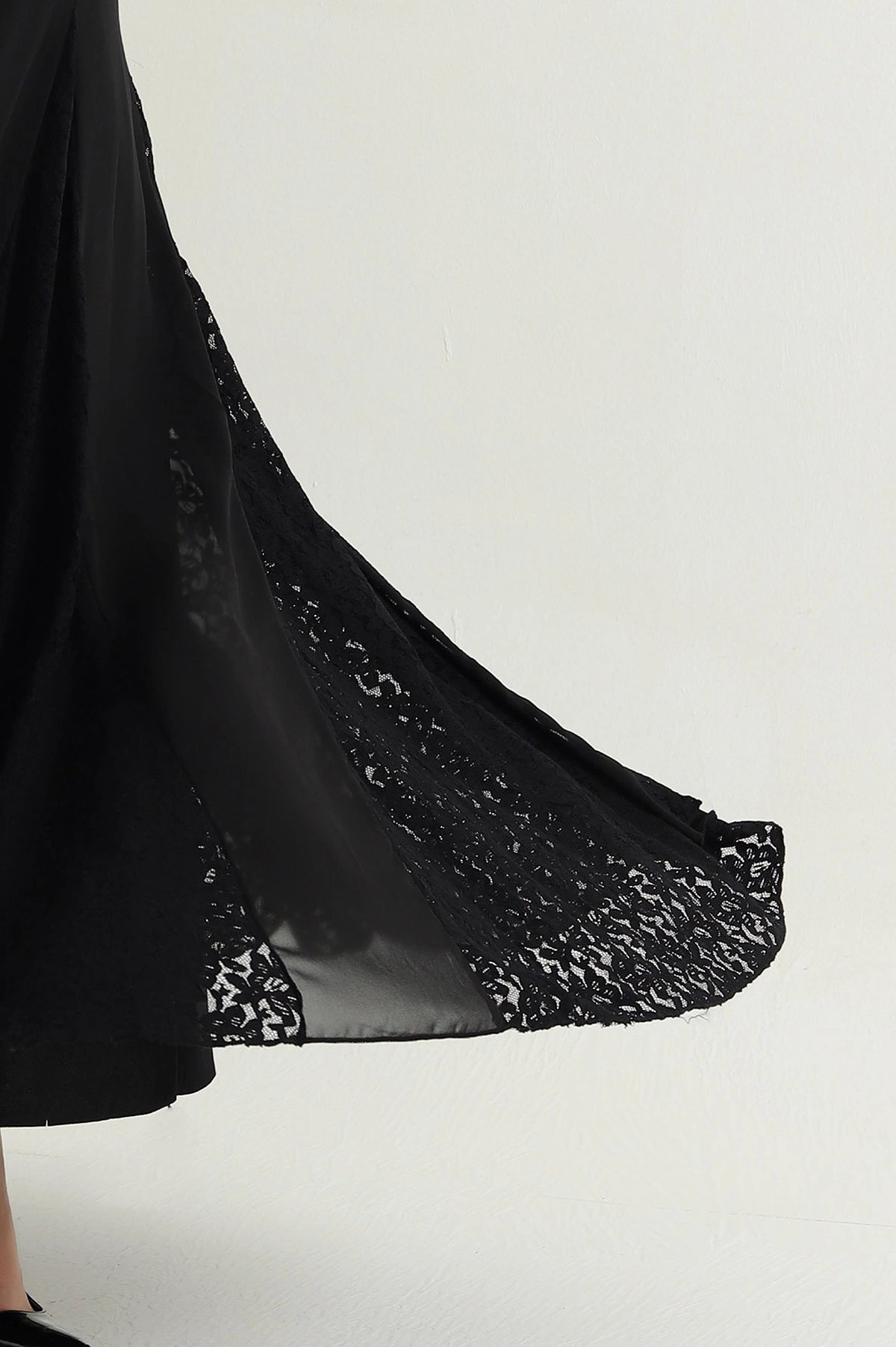 Black Laced Design Women's Chiffon Dress
