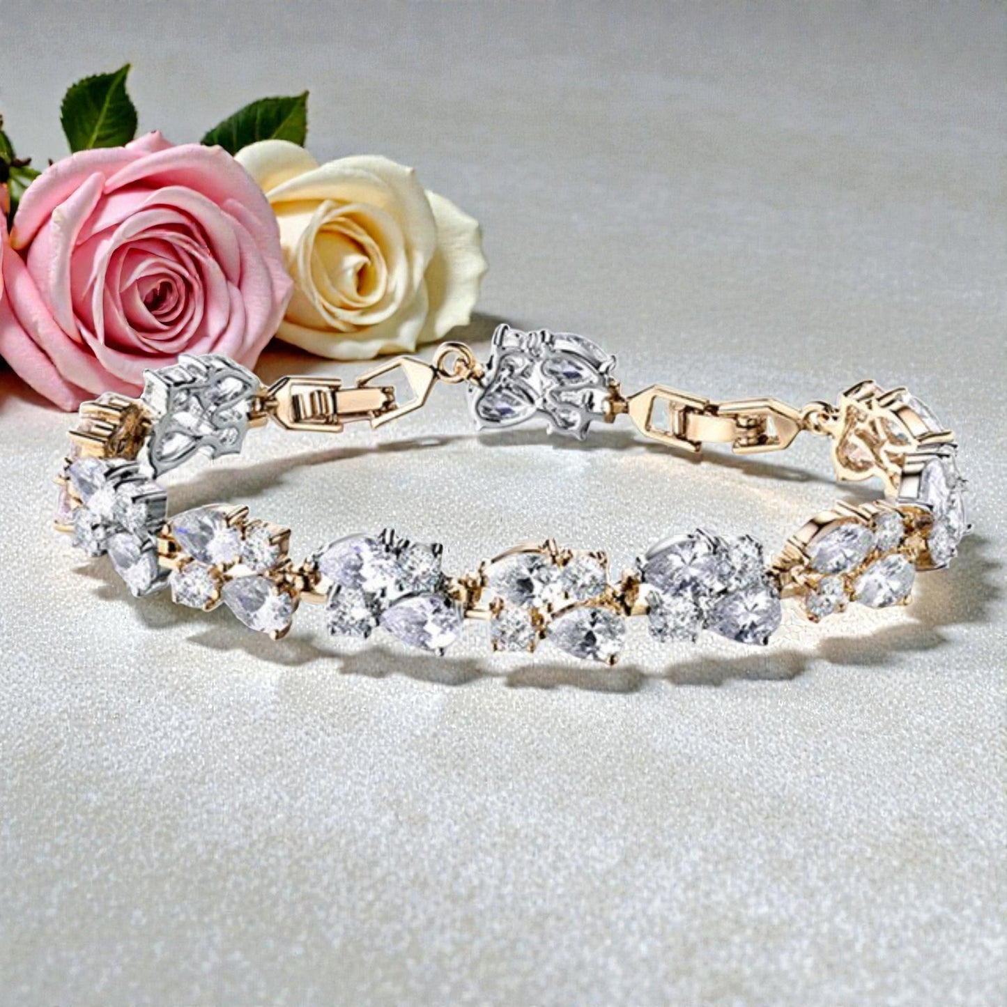 Shining Bracelet with Zircon Stones - Denoss