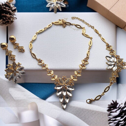 18K Gold Romantic Design Crystal Lady Jewelry Set