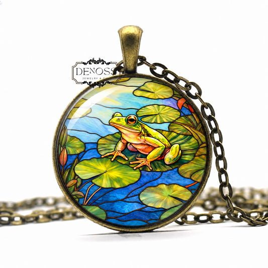 Green Frog necklace,Amphibian Gift