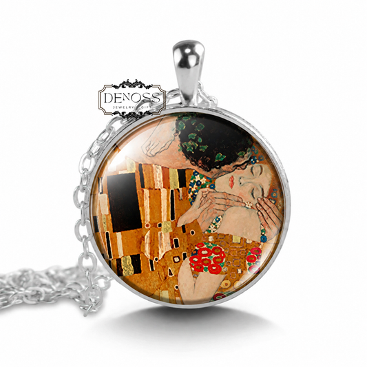 Gustav Klimt,The Kiss necklace,art teacher gift,art student gift,romantic Valentine or anniversary gift
