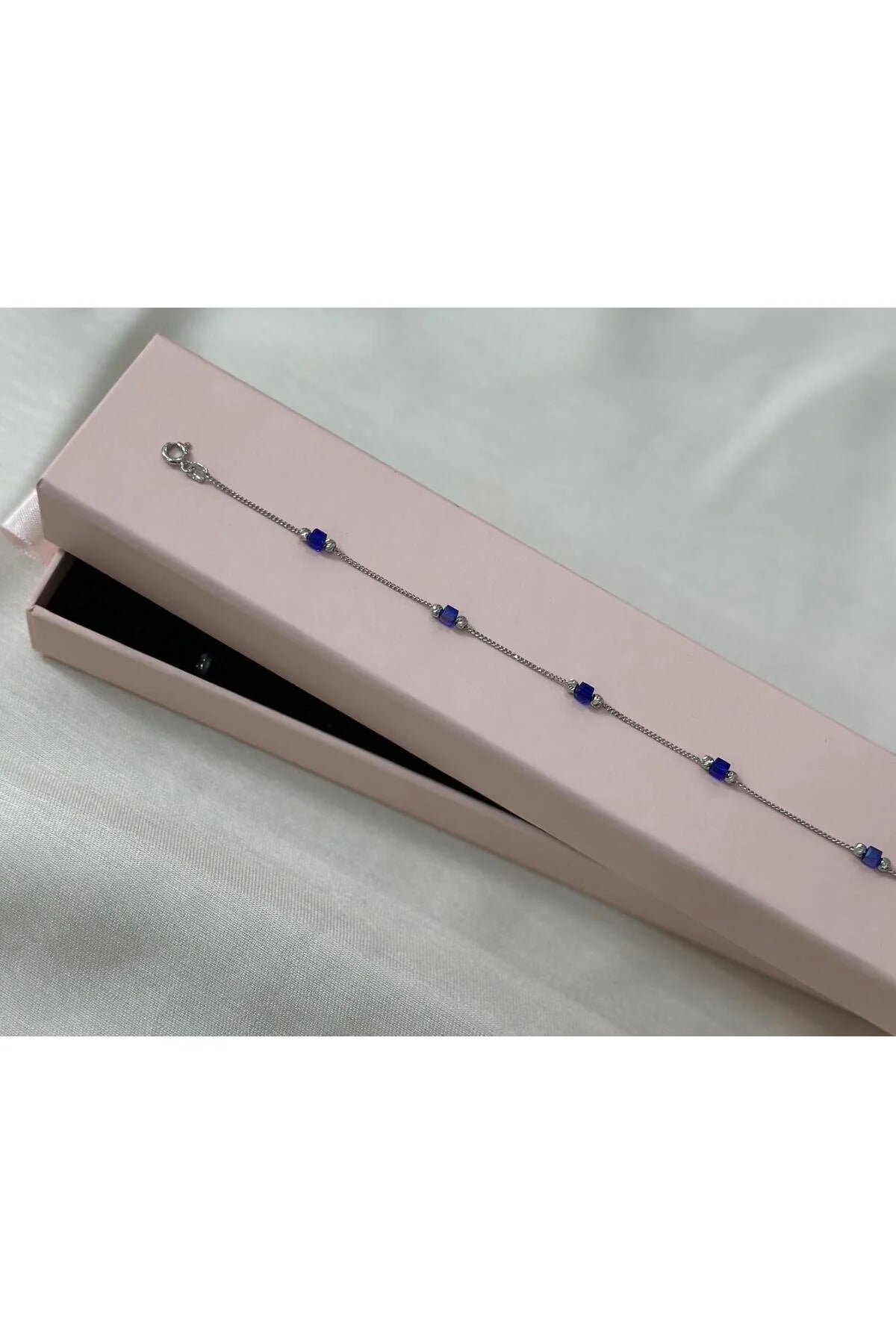 Elegant 925 Sterling Silver Bracelet with Square Cut Stones
