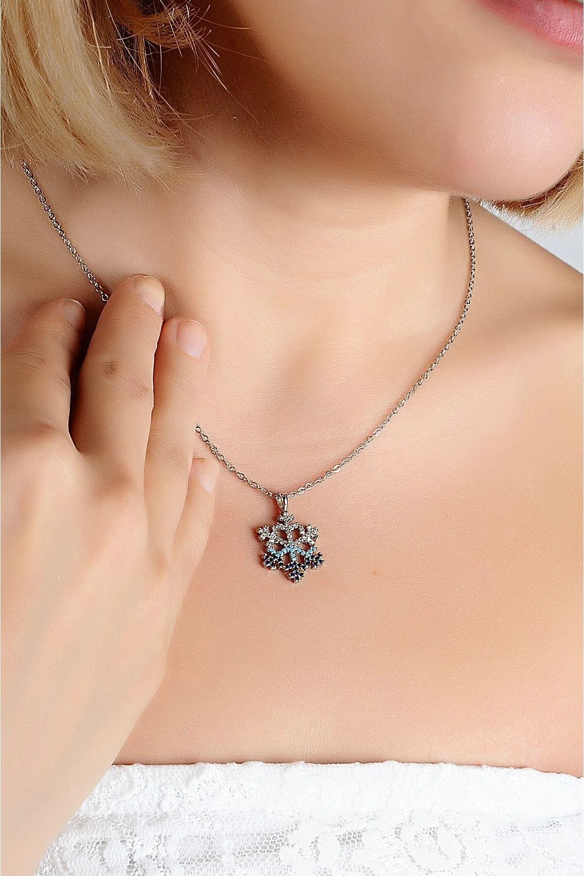 Snowflake Gold-Silver Blue Zircon Necklace