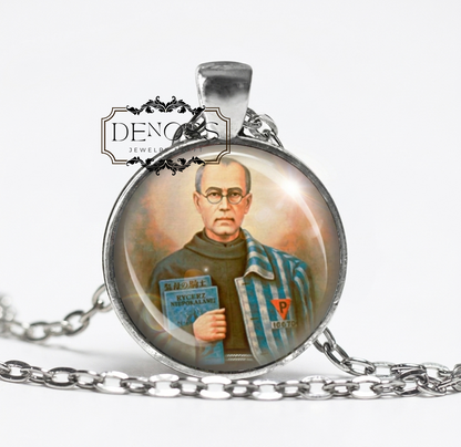 Saint Maximilian Kolbe Catholic Necklace,Religious Medal Pendant,Patron of drug addicts,prisoners,families,and the pro-life movement