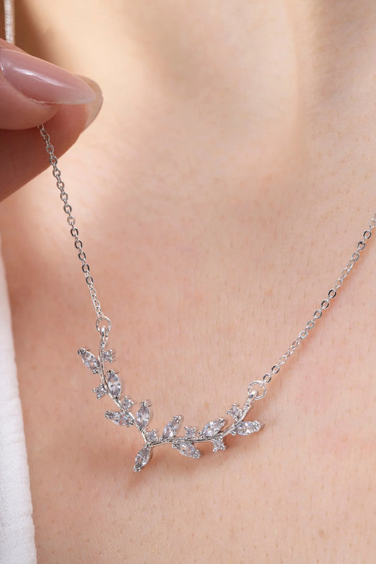 Women's Ivy Elegant Silver Necklace