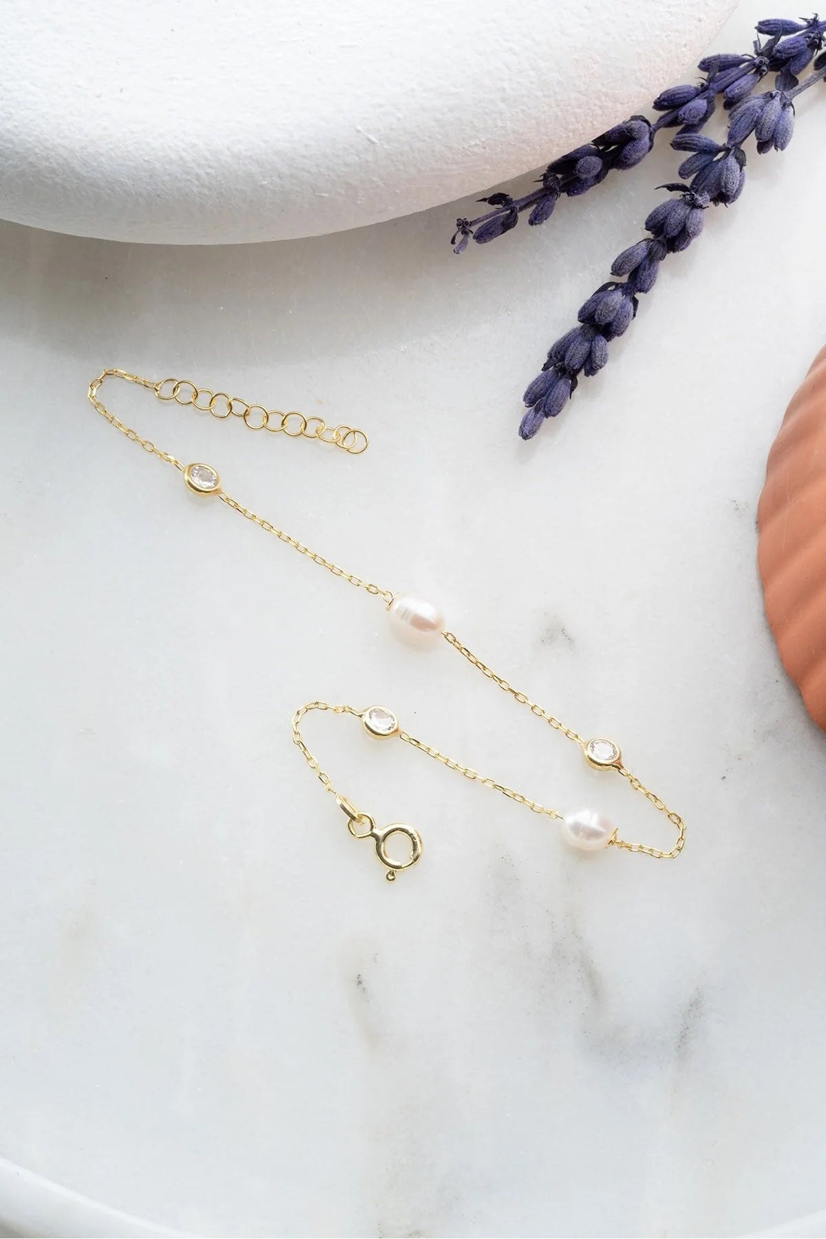 925 Sterling Silver Gold White Baroque Pearl 3-Piece Solitaire Design Bracelet