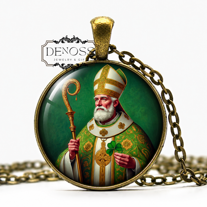 SAINT PATRICK Pendant Necklace,Patron Saint of Ireland,Catholic Gift Irish Saint Jewelry,Faith & Protection,Holy Trinity,Irish Blessing Gift