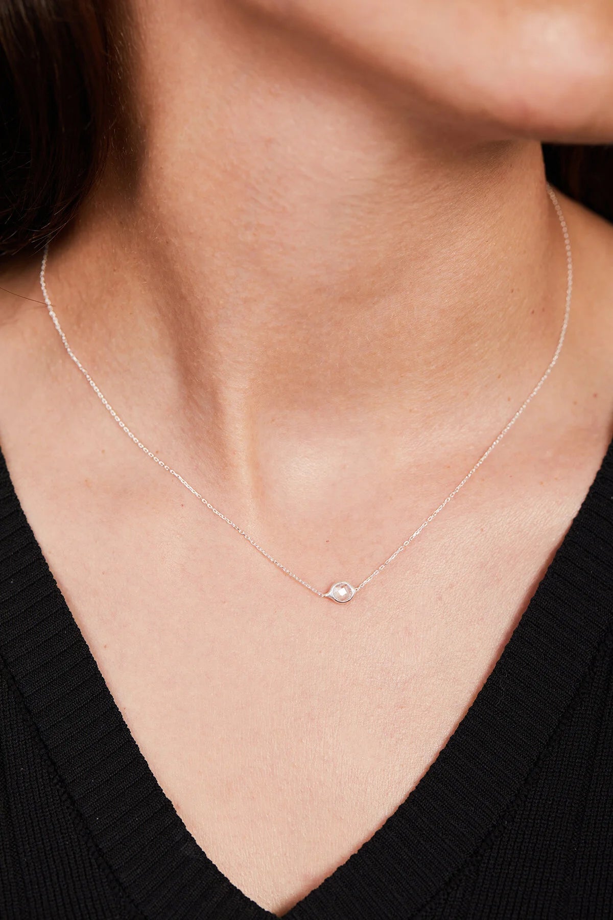 925 Sterling Silver Elegant Zircon Necklace