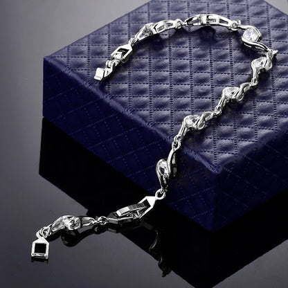 Elegant ladies bracelet