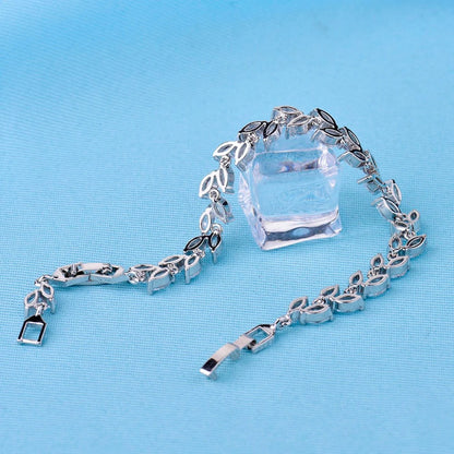 Elegant Bracelet with White Gold Baguette Zircon Stones