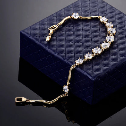 Elegant Bracelet with Zircon Stones
