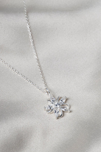 925 Sterling Silver Lotus Necklace