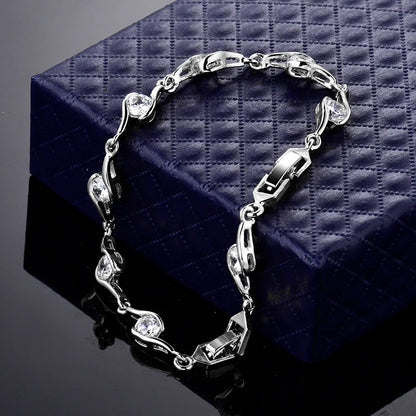 Elegant ladies bracelet