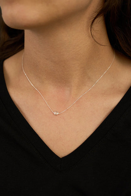 925 Sterling Silver Elegant Zircon Necklace