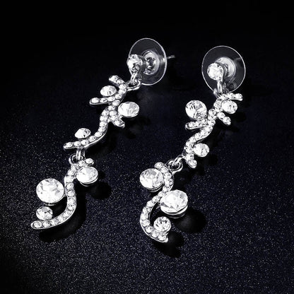 Romantic cubic zirconia silver necklace earrings set