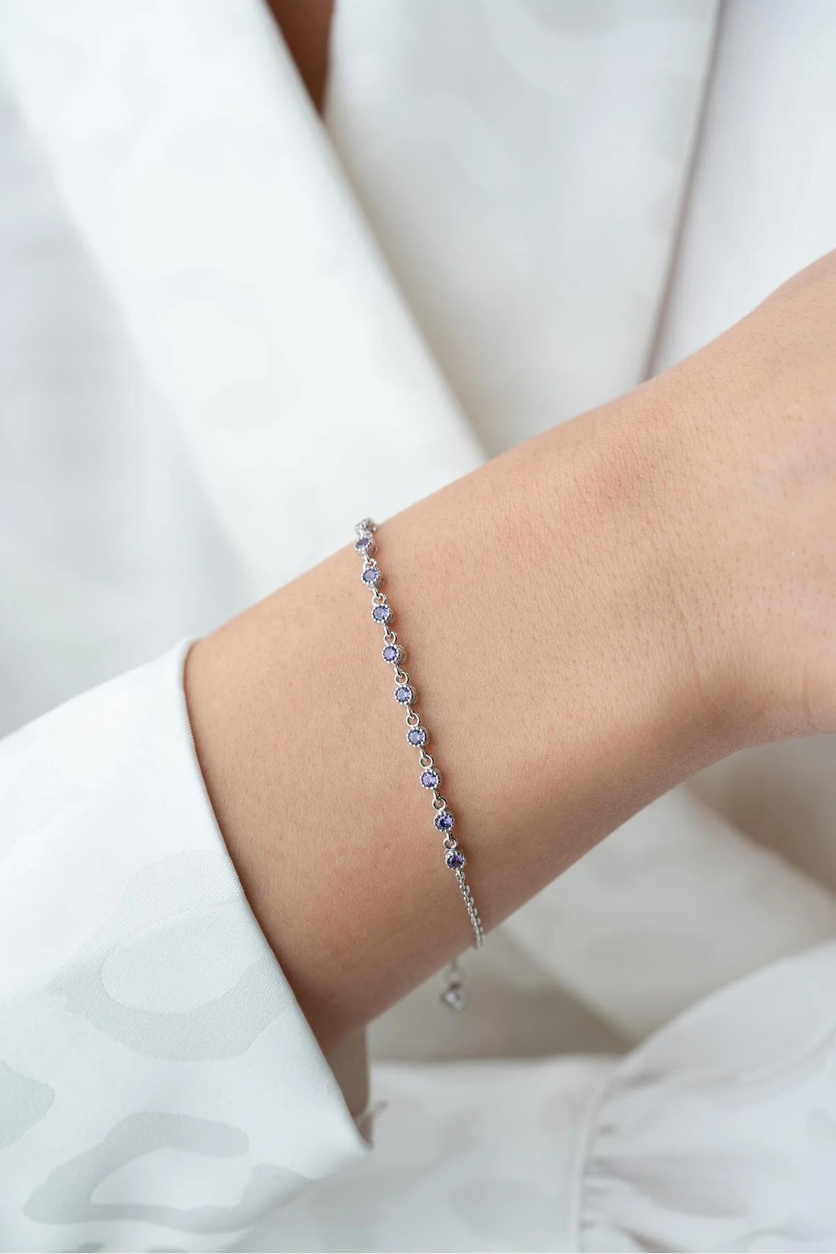 925 Sterling Silver Single Row Amethyst Bracelet