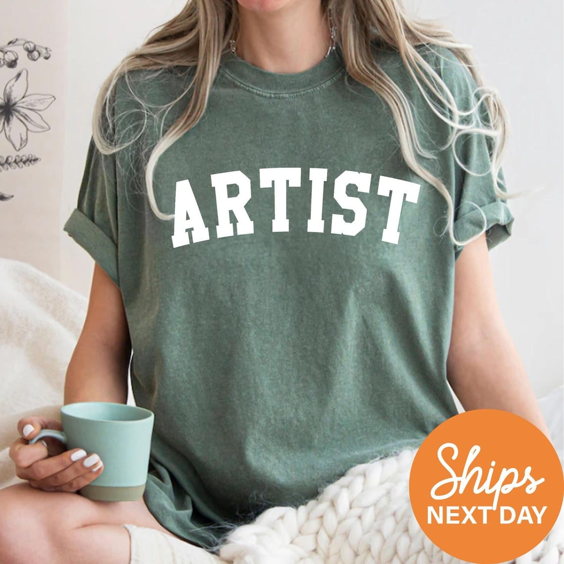 Artist Shirt,&nbsp; Art Student Tshirt , Art Teacher Shirt,&nbsp; Art School Tee , Fine Arts ,Graduation Gift,&nbsp; Future Artist ,Gift Idea