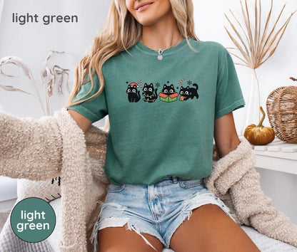 Cat Mom Christmas Shirt, Cute Black Cat Holiday Tee, Kawaii Festive Kitty T-Shirt, Cozy Gift for Cat Lovers