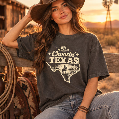 Choosin Texas Retro Texas Pride Western Cowboy Texas Girl T-Shirt