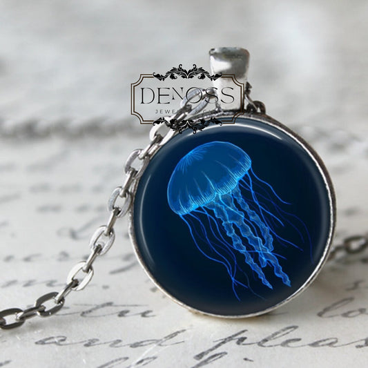 Deep Sea Jelly,Jellyfish Pendant Necklace,Ocean,Fish,Sealife