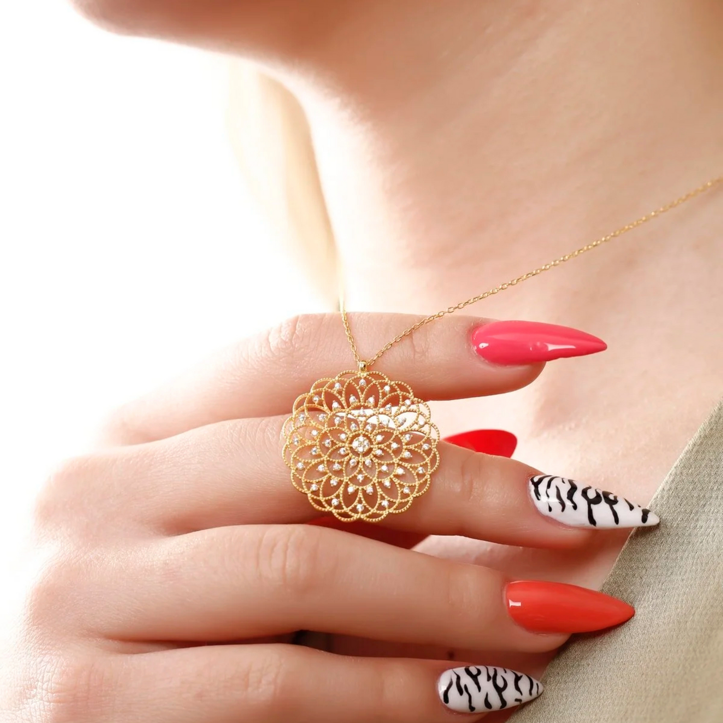 925 Sterling Silver Chain Life Flower Necklace