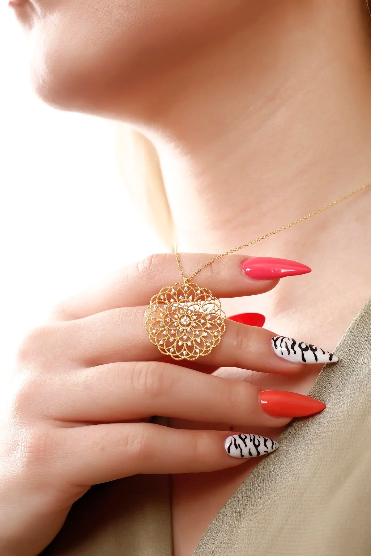 925 Sterling Silver Chain Life Flower Necklace