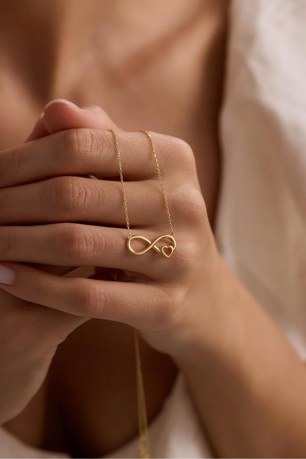 925 Sterling Silver Chain Infinity Necklace