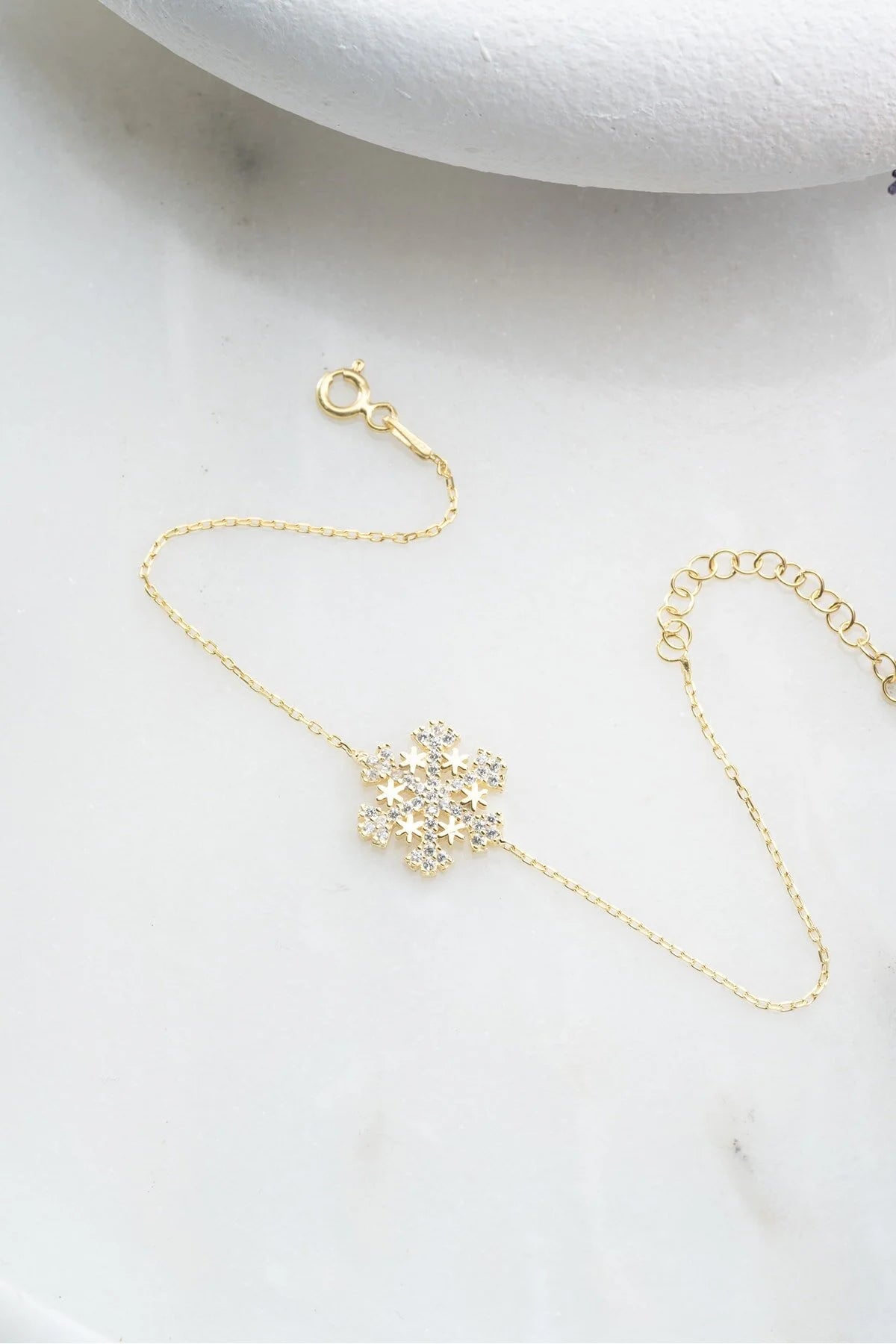925 Sterling Silver Star Detailed Snowflake Bracelet