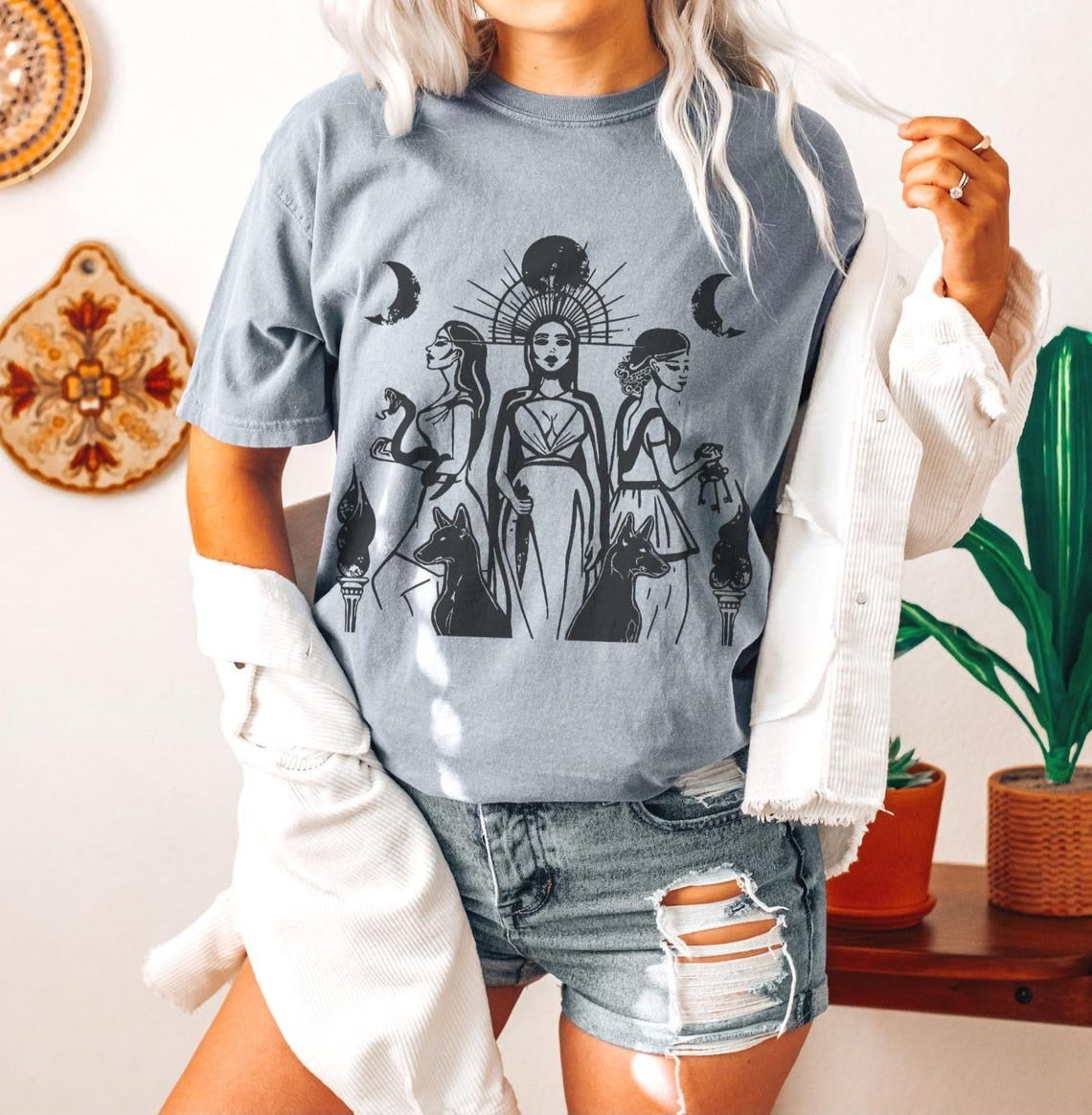 Hecate of the Roads Greek Goddess Shirt ,Triple Goddess Moon Goddess Witchcore Hecate Statue Goddess Hekate Dark Feminine Greek Mythology