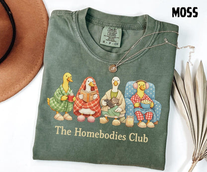 Homebodies Club Shirt, Cozy Duck Graphic Tee, Stay Home Humor T-Shirt, Cute Loungewear Gift for Introverts, Comfort Colors® - Denoss