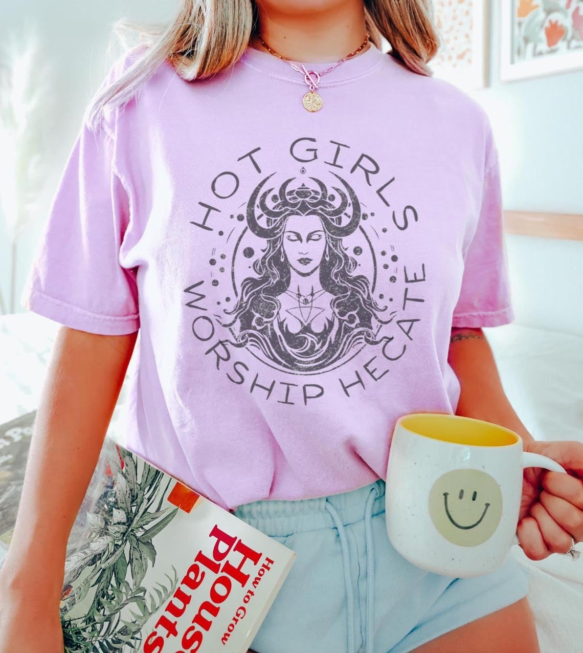 Hot Girl Hecate Shirt ,y2k Gothic Shirt Crone Shirt ,Hecate Greek Goddess Tee Pagan Shirt ,Mythology Shirt ,Divine Feminine Triple Moon Goddess