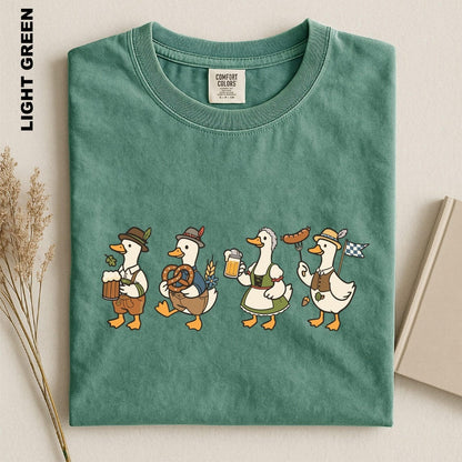 Oktoberfest Goose Shirt, Prost Goose Tee, German Beer Drinking Goose T-shirt, Comfort Colors Bavarian Festival Top, Oktoberfest Party Gifts