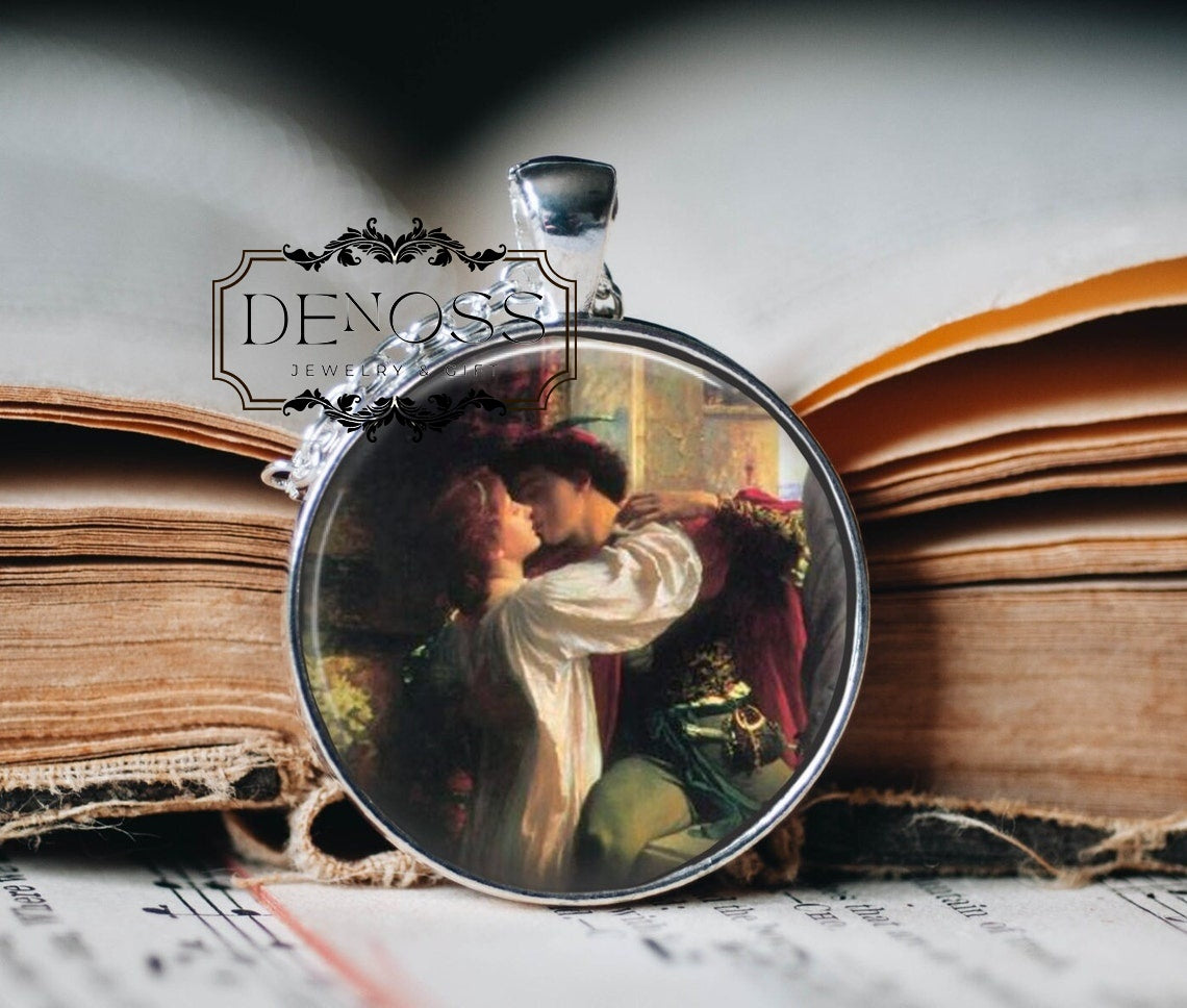 Romeo and Juliet Art Pendant Necklace,Frank Dicksee Painting