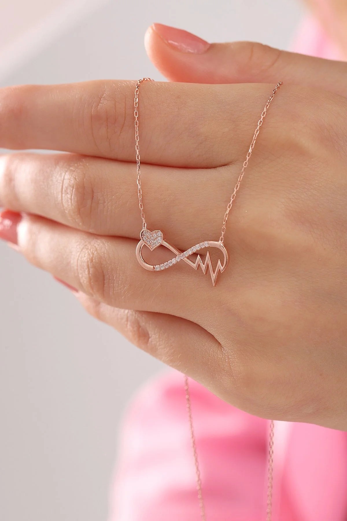 925 Sterling Silver Chain Infinity Heart Rhythm Necklace