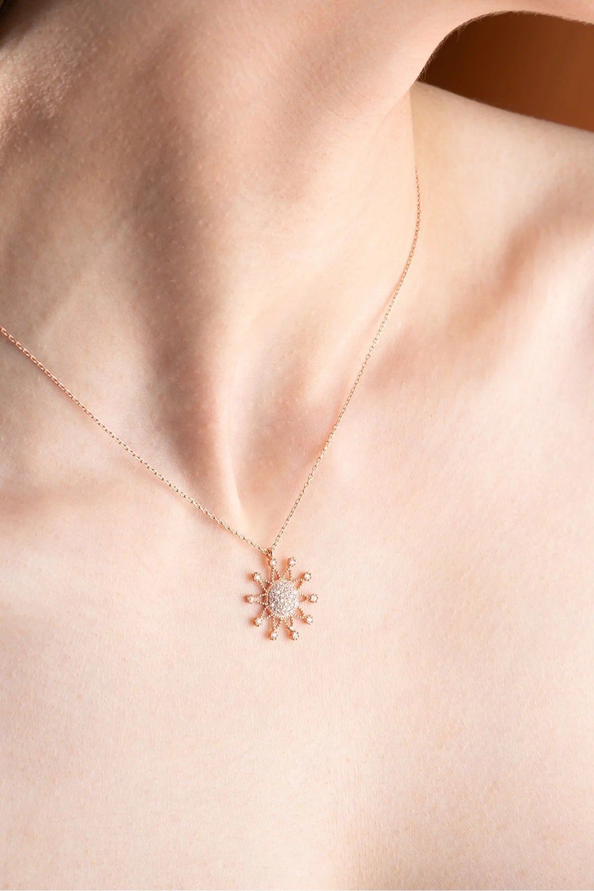 925 Sterling Silver Chain Sun Necklace