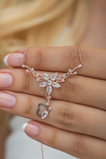 925 Sterling Silver Rosegold Ivy Star Detailed Necklace