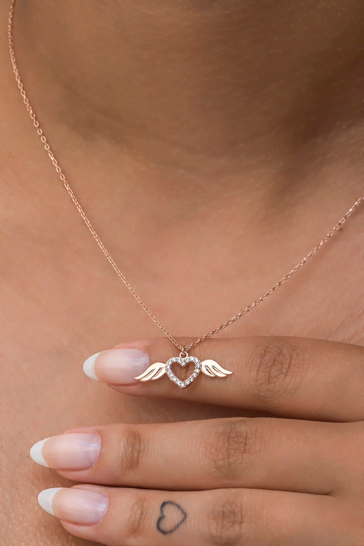 925 Sterling Silver Rosegold Little Flying Heart Necklace