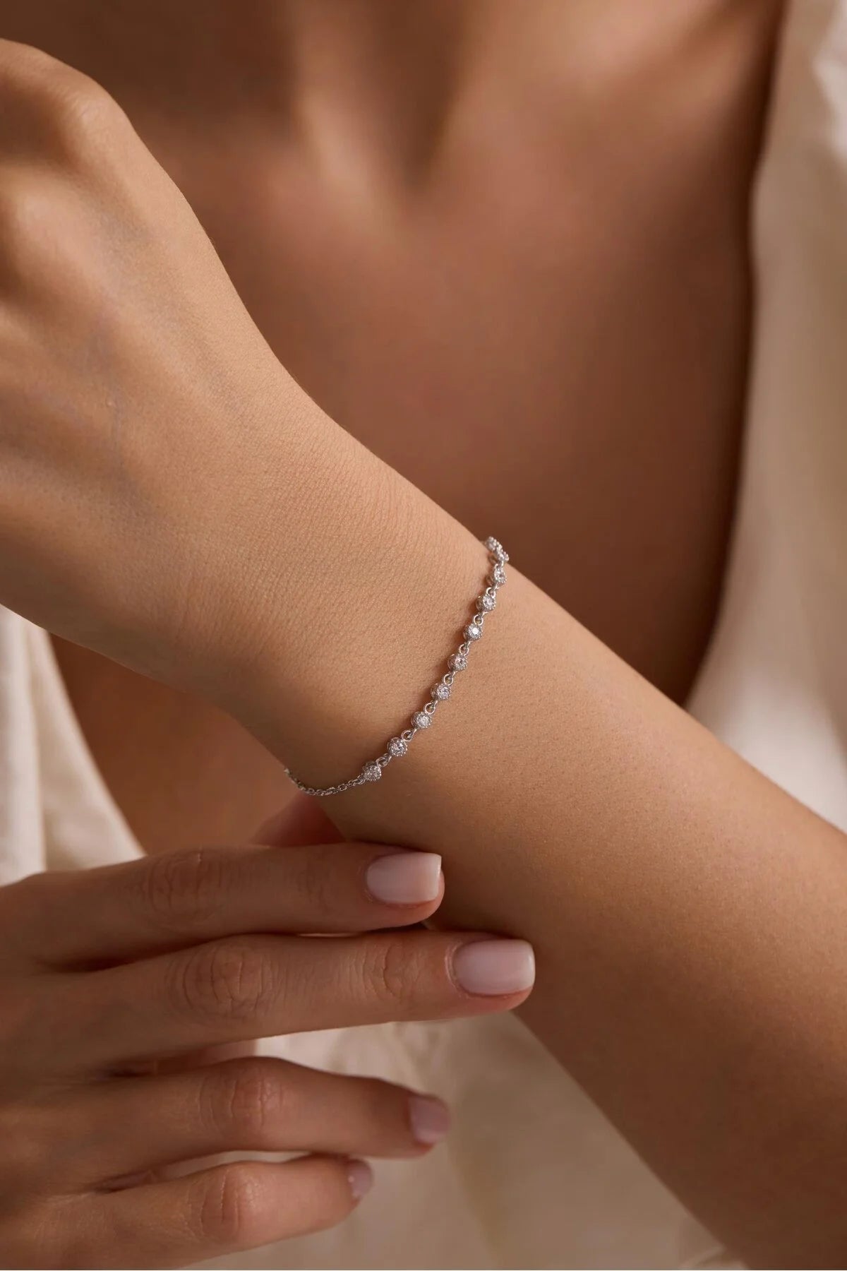 925 Sterling Tiny Row White Zircon Stone Bracelet