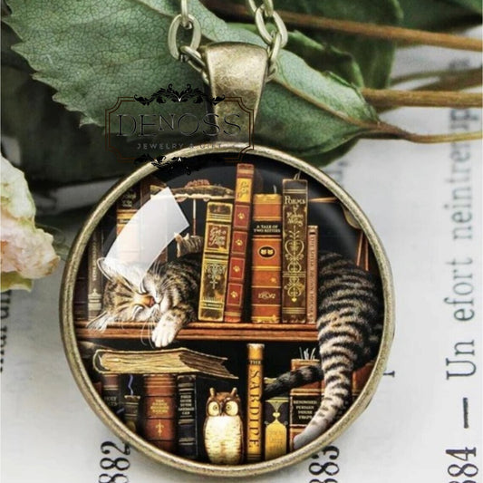 Sleepy Cat on book Necklace,Book Pendant,Gift For Cat Lovers,Librarian Necklace,Bibliophile Gift,Gift for librarian