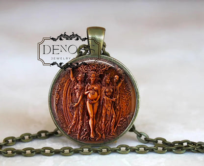 Triple Goddess Hecate Pendant Wiccan Occult Celtic Necklace